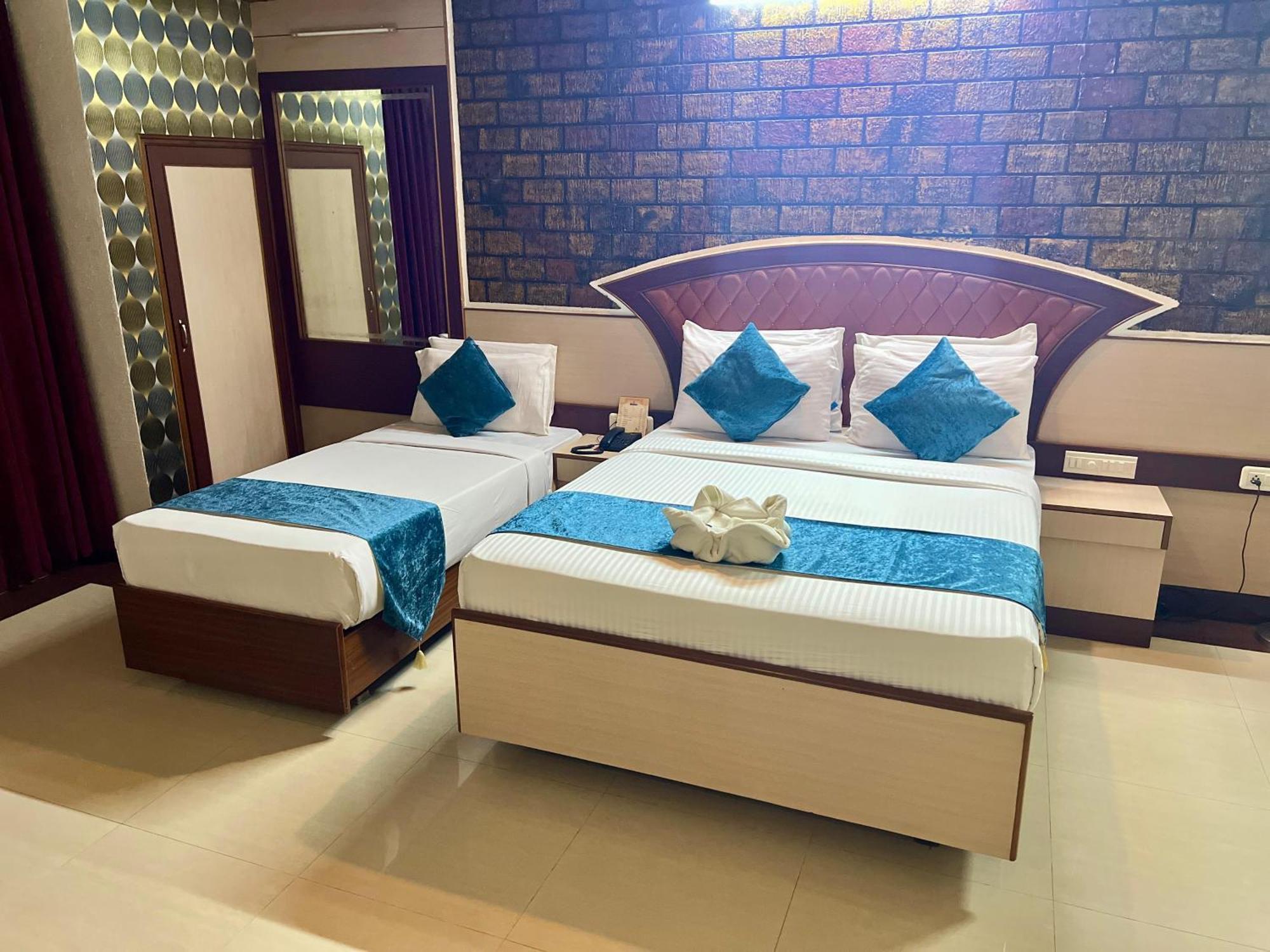 The Grand Krishna Rooms Bangalore Exterior foto