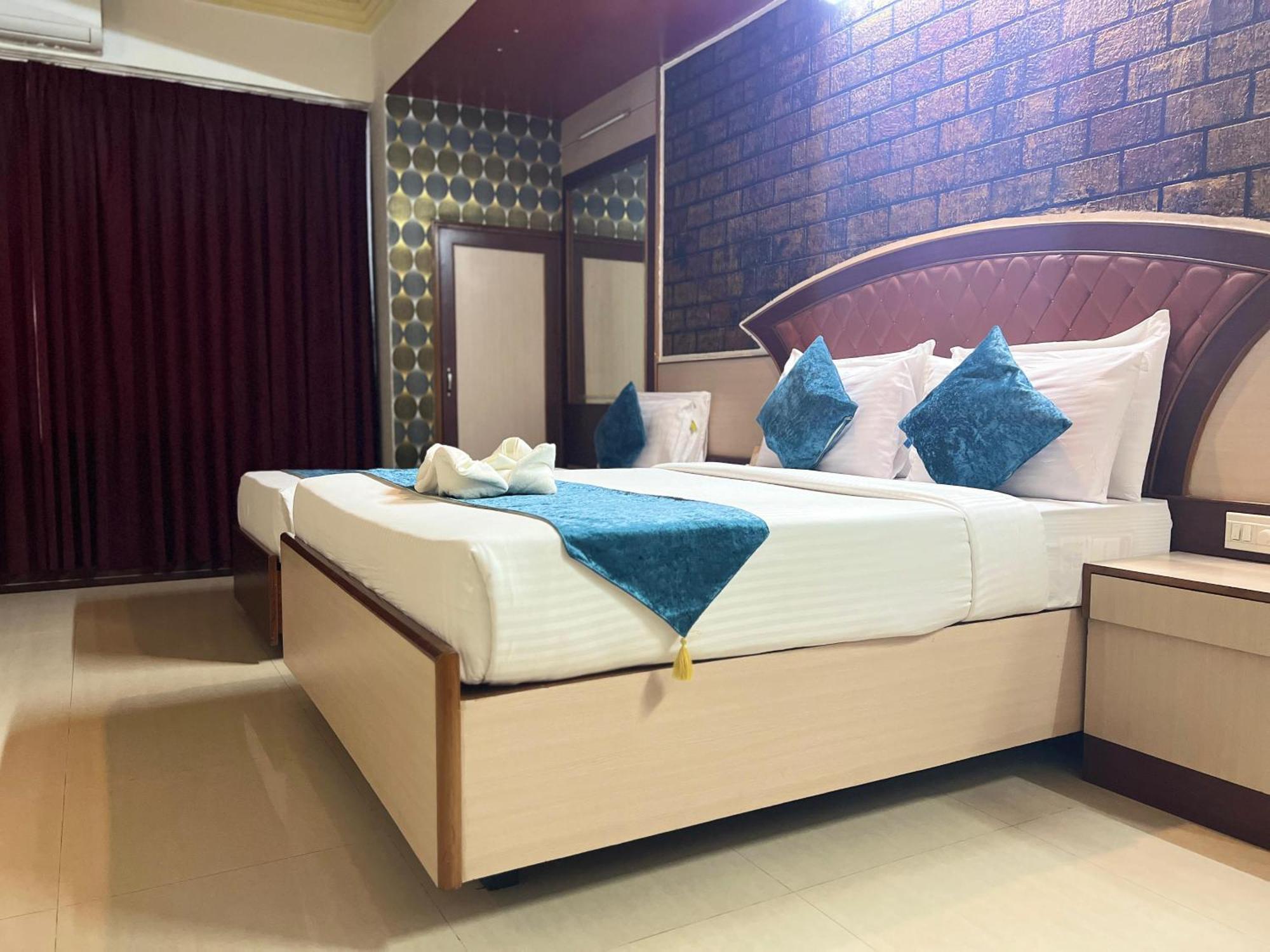 The Grand Krishna Rooms Bangalore Exterior foto