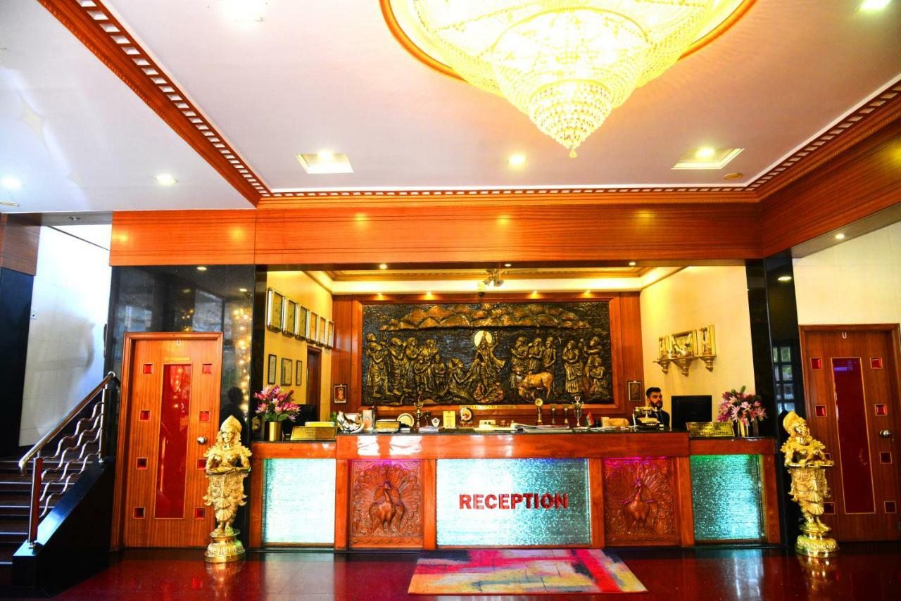 The Grand Krishna Rooms Bangalore Exterior foto
