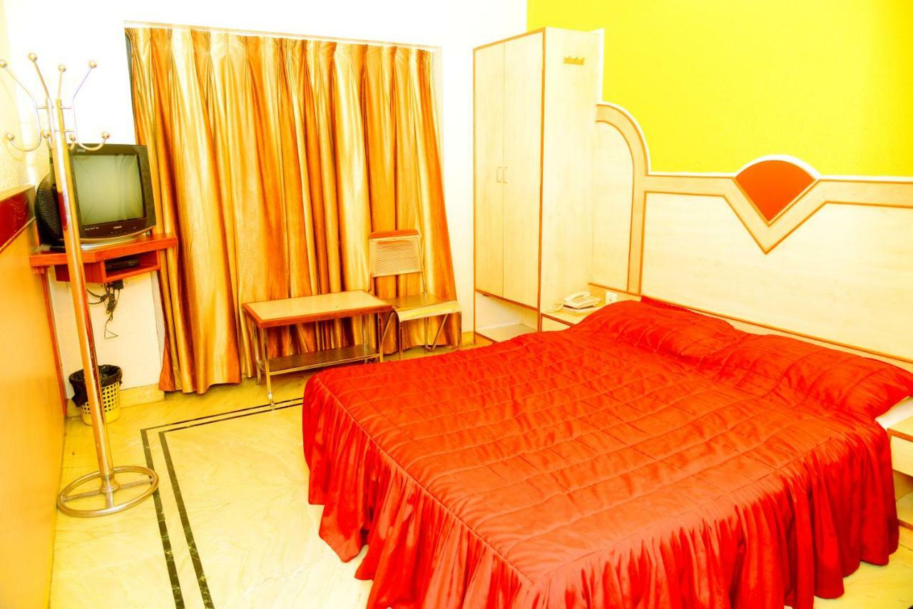The Grand Krishna Rooms Bangalore Exterior foto